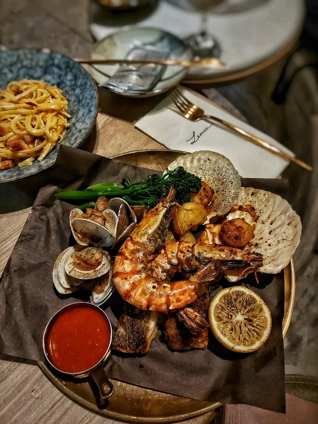 烤義式時令海鮮拼盤