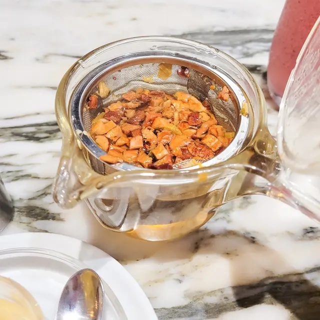 水蜜桃果粒茶