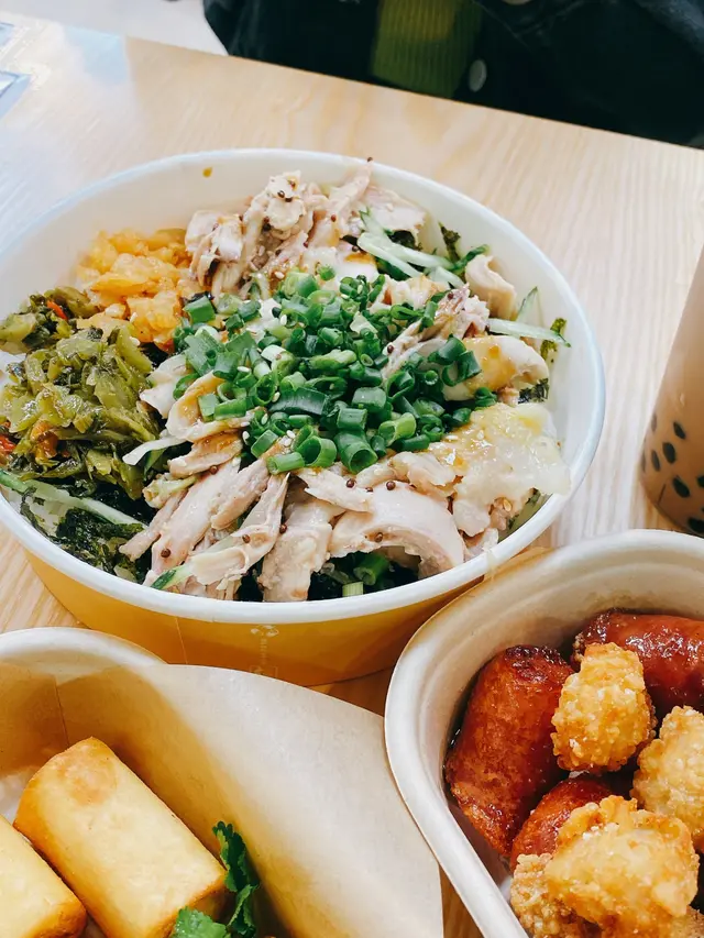 香蔥紫菜手撕雞飯