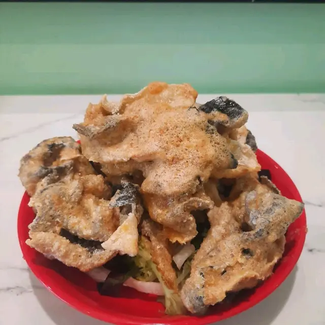 腐乳鹹蛋黃炸魚皮