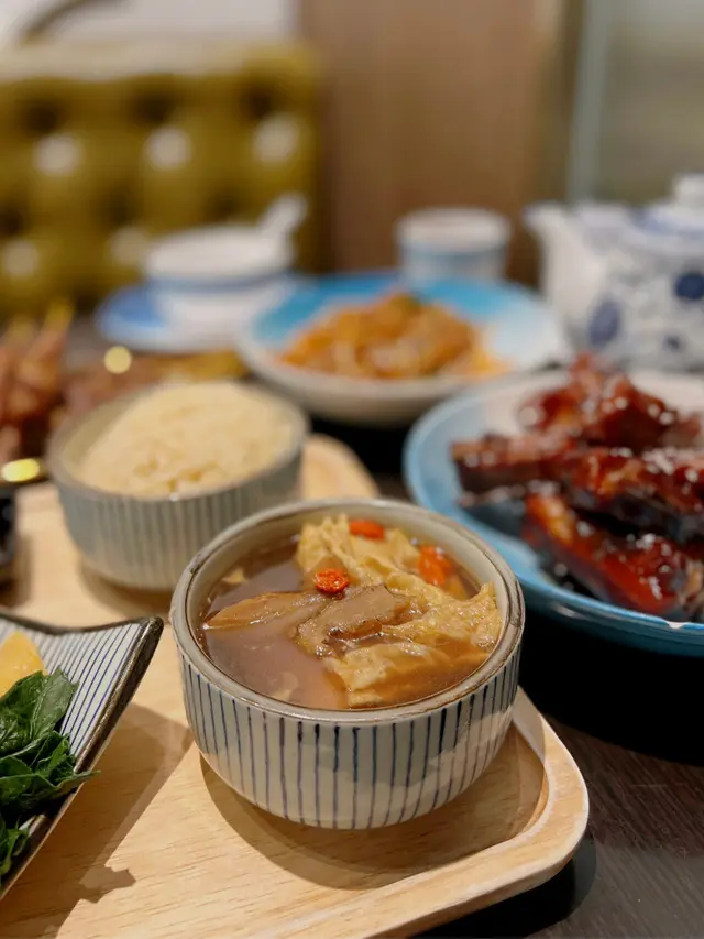 海南雞飯拼馬來西亞肉骨茶