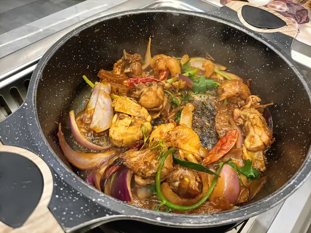 惹味雞煲