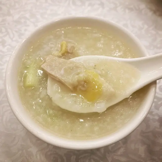 沙田新強記雞粥