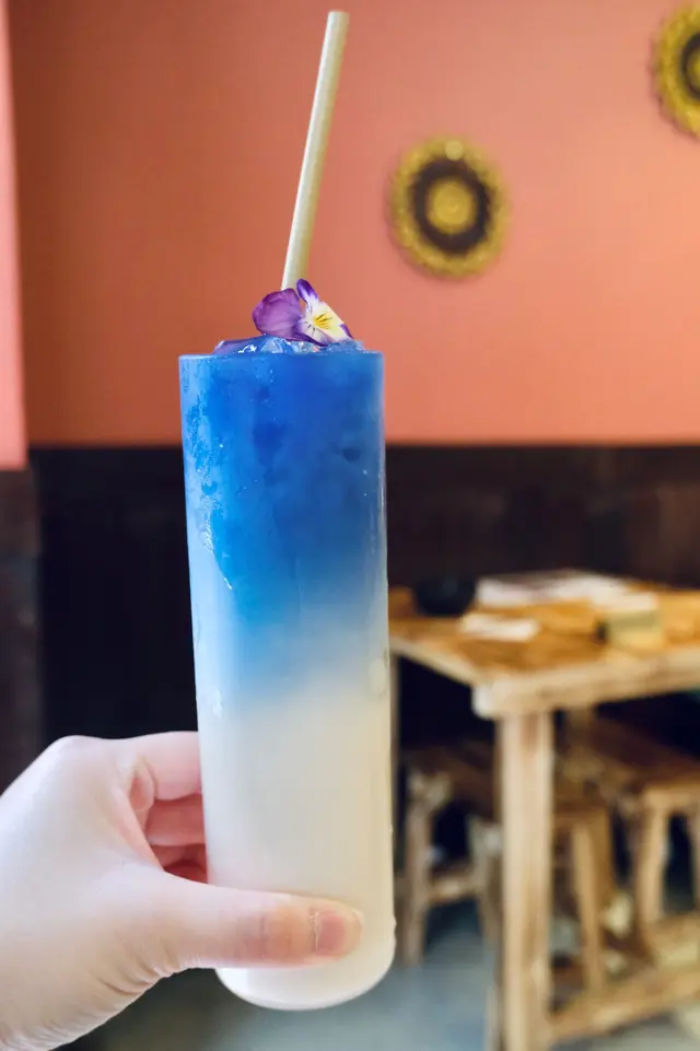 蝶豆花荳奶