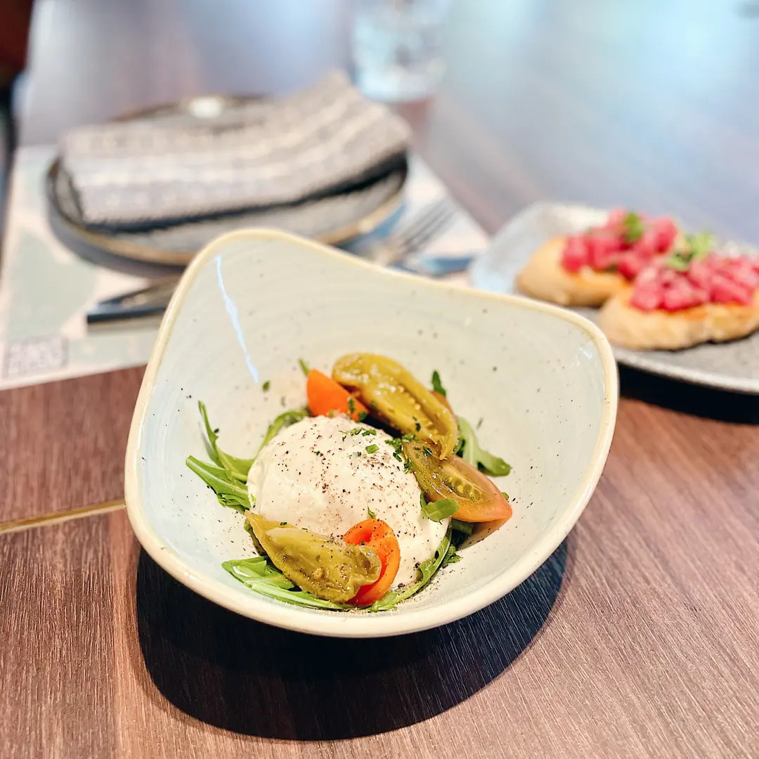 FIGS Bistro Mediterranean & Apero Terrace Bar in Tai Koo Hong Kong OpenRice Hong Kong