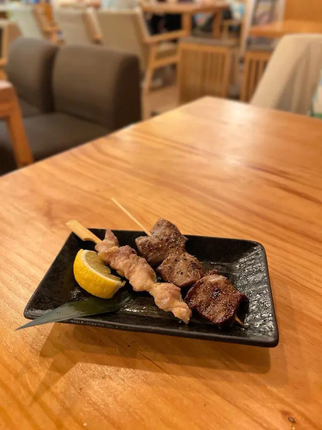 雞軟骨串  鹽燒牛脷串