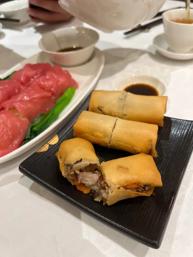 手撕雞野菌春卷