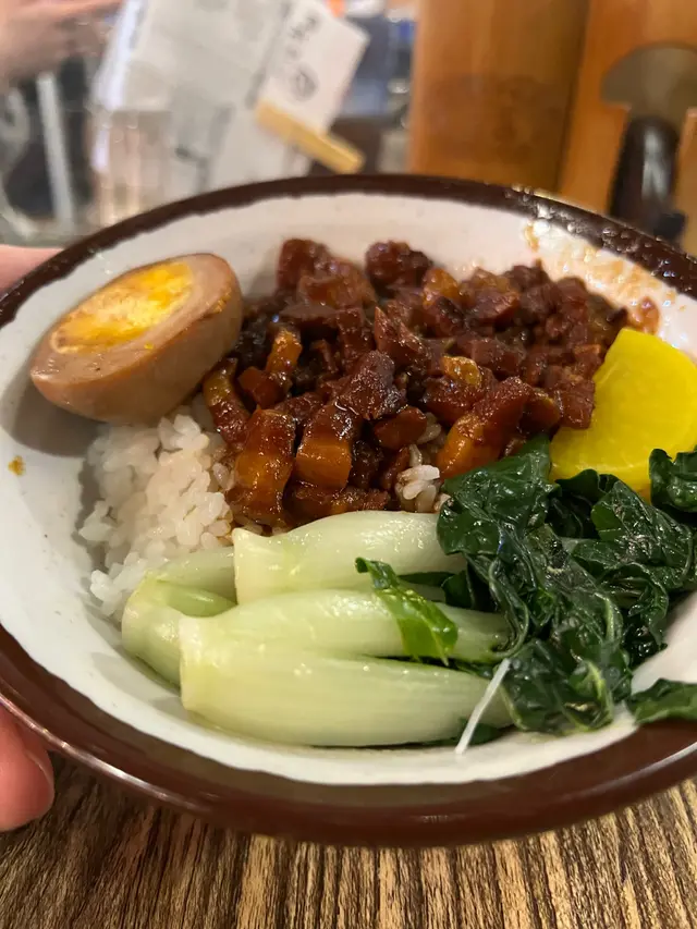 阿元魯肉飯
