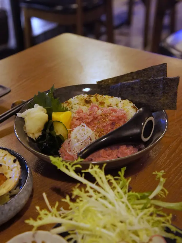 蔥花吞拿魚腩蓉丼 ($108)