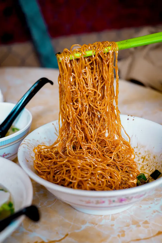 豉油皇撈麵