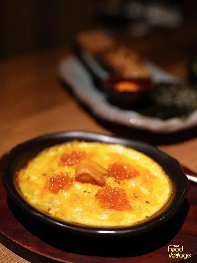 白汁烤焗海膽三文魚籽通粉