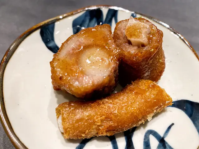 山楂梅子脆皮豬尾