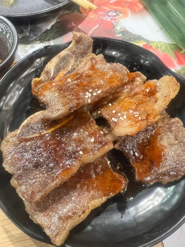 美味燒牛仔骨