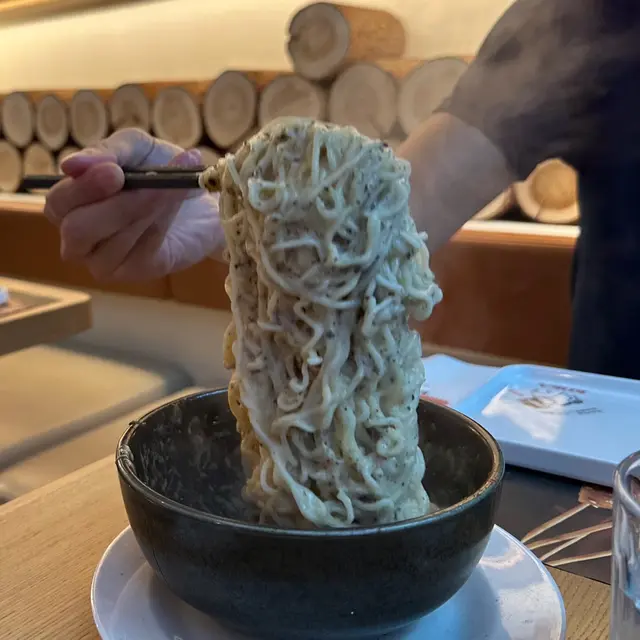 黑松露芝士撈丁 