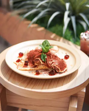 Cupping room tiramisu with cold-brewed coffee jelly 