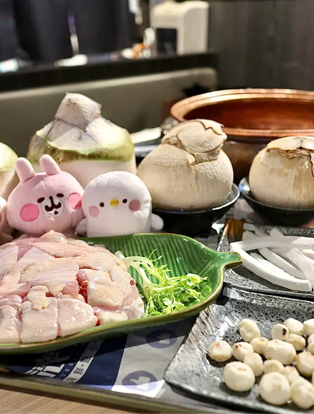 招牌椰子雞鍋