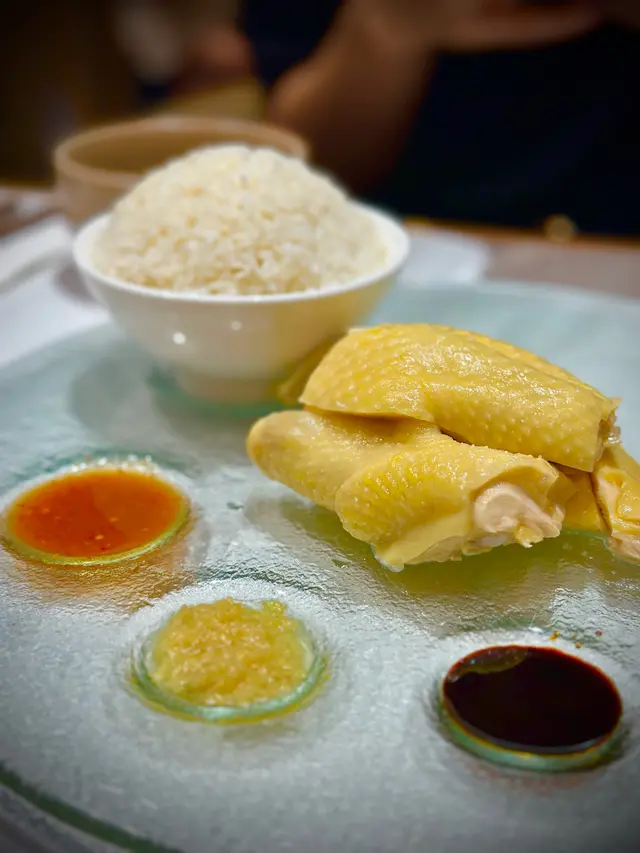 無骨海南雞飯