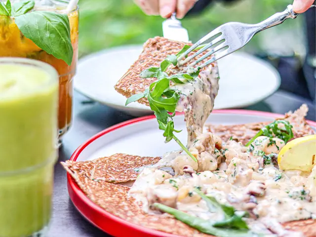 雜錦海鮮蕎麥薄餅