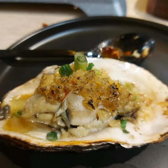 咪見佢$10就諗唔方好野，佢都真係幾大隻，加埋蒜蓉同辣椒真係一流