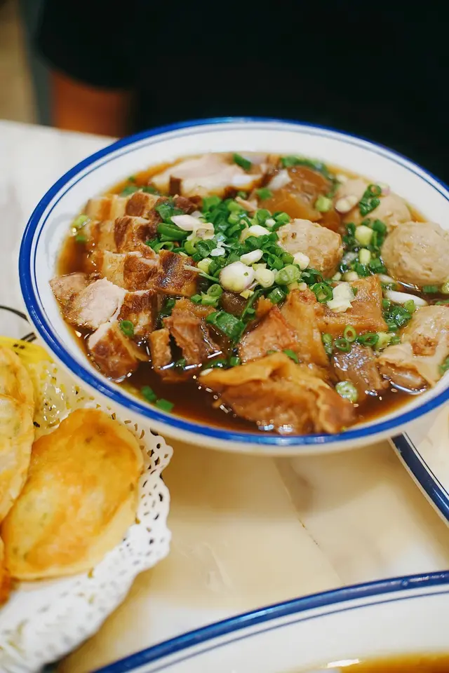 四餸車仔麵