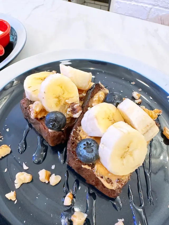 𝑯𝒐𝒎𝒆𝒎𝒂𝒅𝒆 𝑩𝒂𝒏𝒂𝒏𝒂 𝑩𝒓𝒆𝒂𝒅