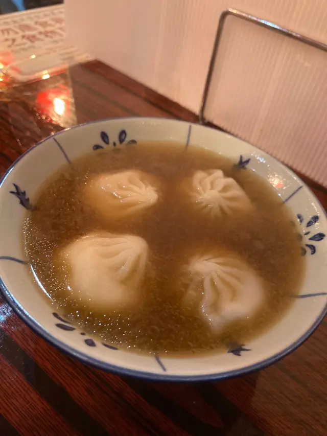 胡椒湯小籠包