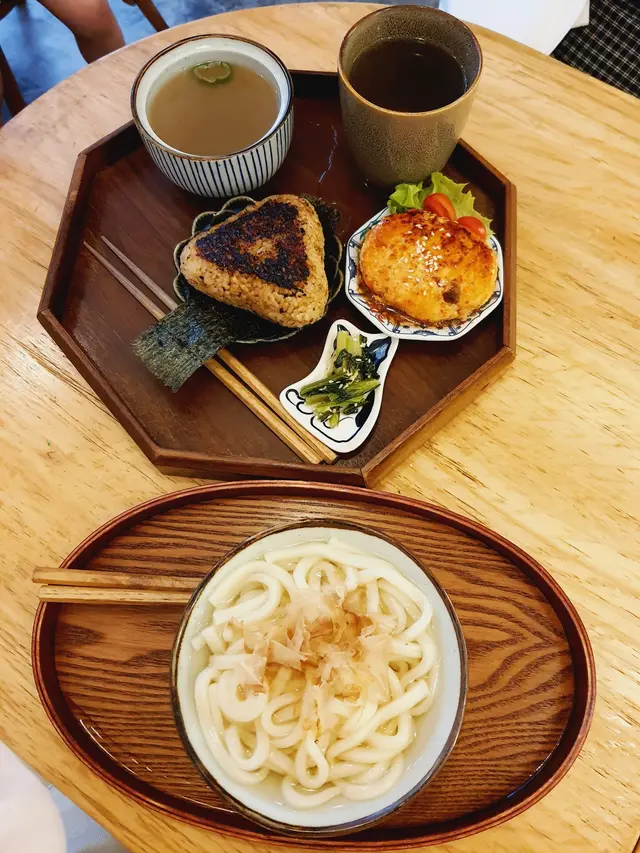 鰹魚烏冬