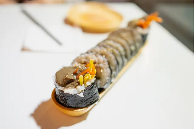 蟹膏蟹肉紫菜包飯