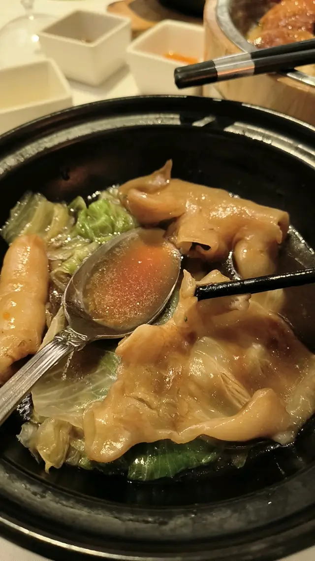 紅燒原件花膠扒