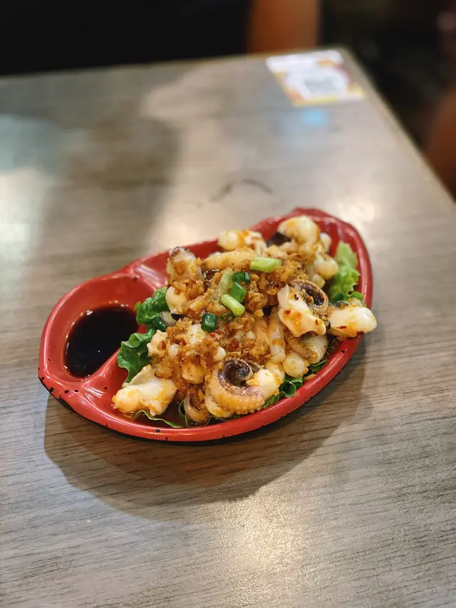 涼拌墨魚頭