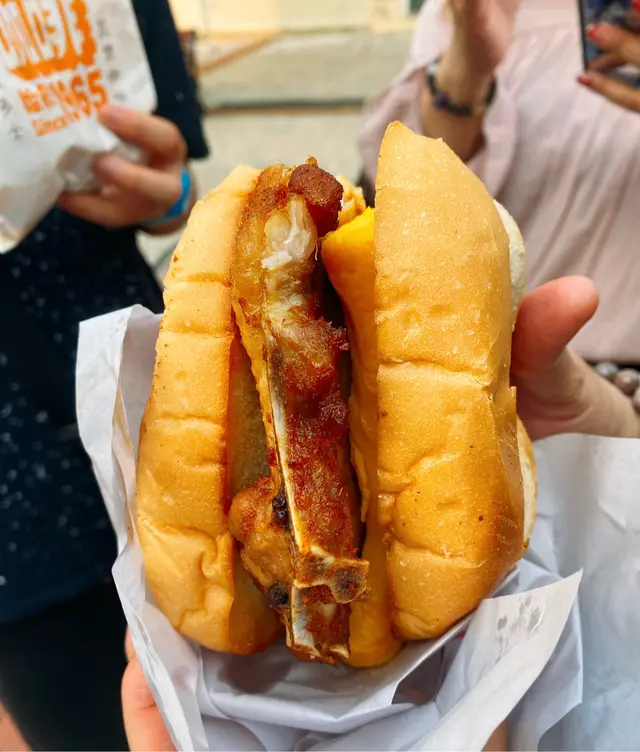 豬扒豬仔包加厚蛋