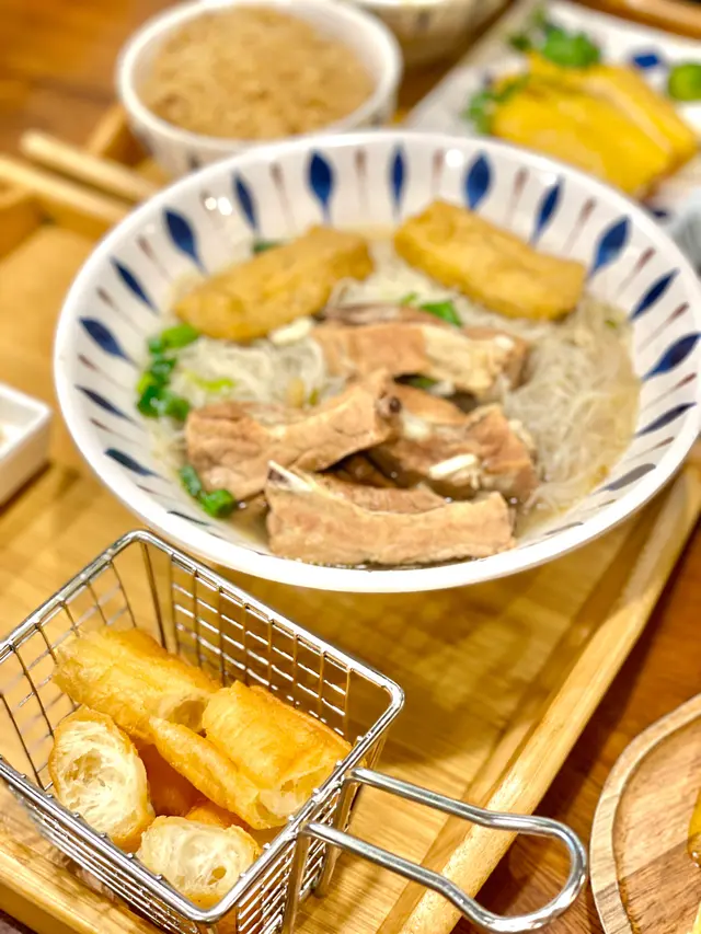 新加坡白胡椒排骨茶