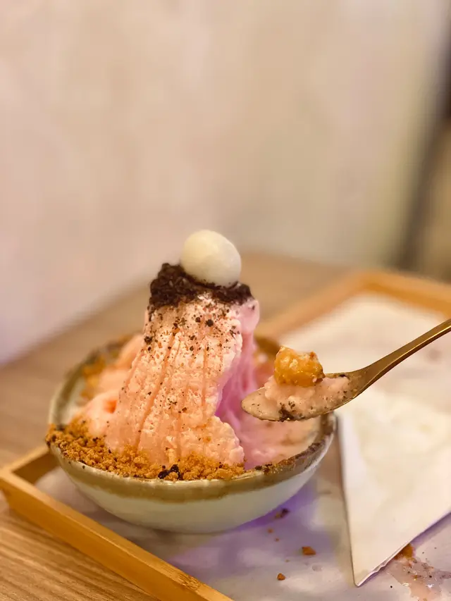 士多啤梨綿綿冰