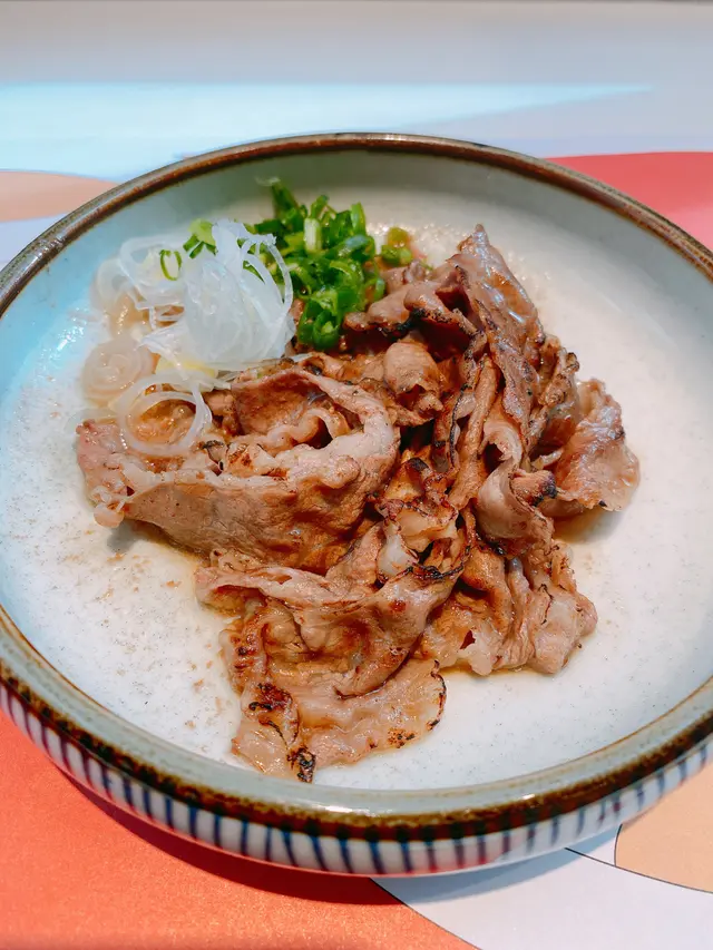 火炙半熟安格斯牛肉