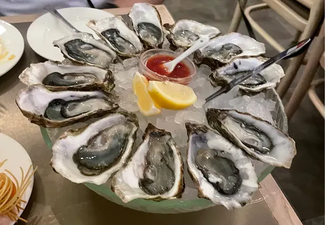 $10蚊一隻生蠔🦪