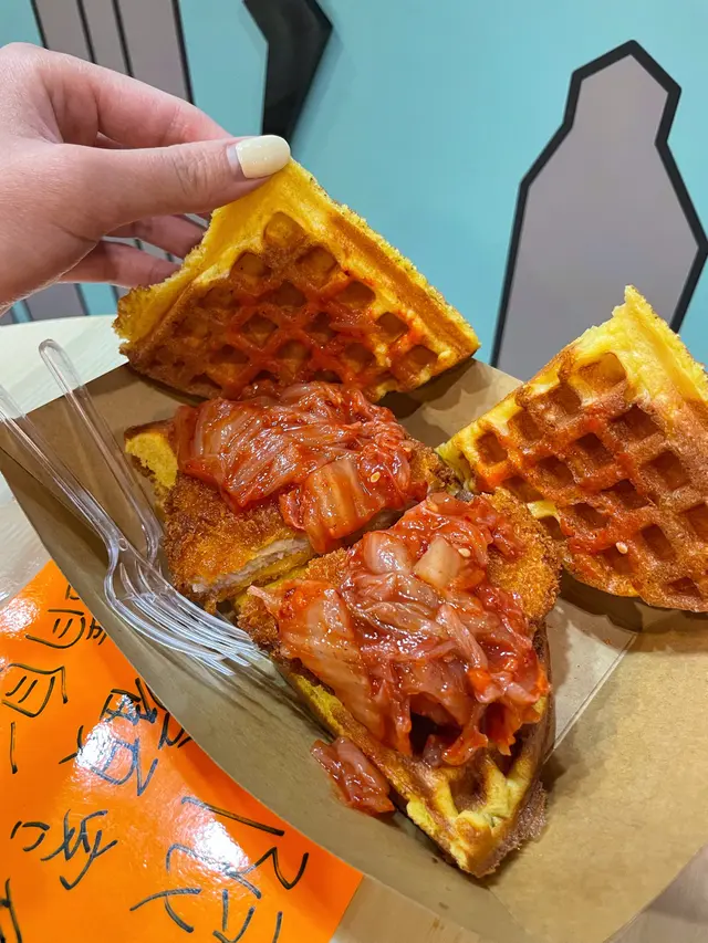 泡菜豬扒格仔餅