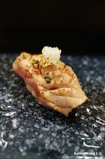火炙吞拿鱼脑天