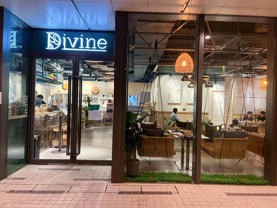ReDivine (CAPRI Place)