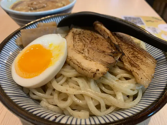 辛辣沾麵