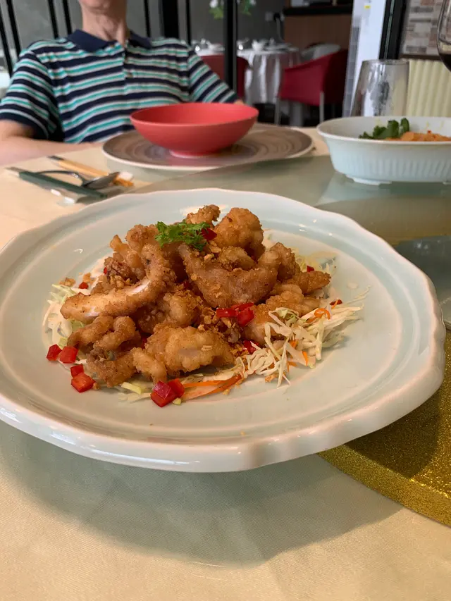 新鮮魷魚炸得非常酥脆👍🏻