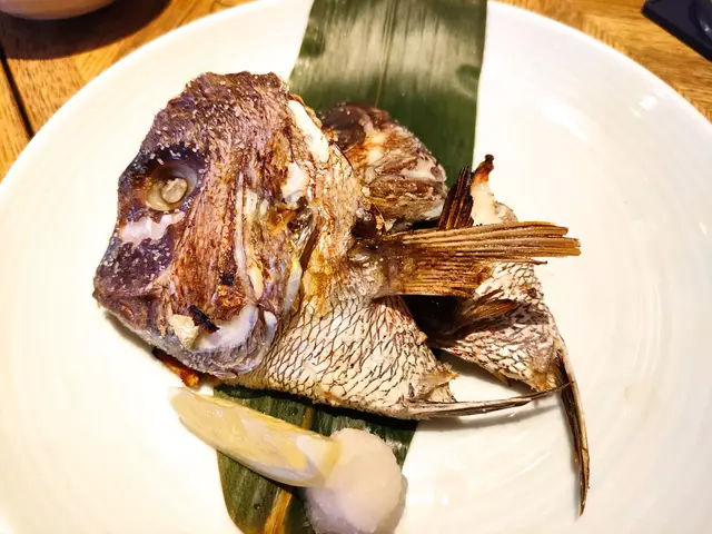 燒日本產櫻鯛魚頭