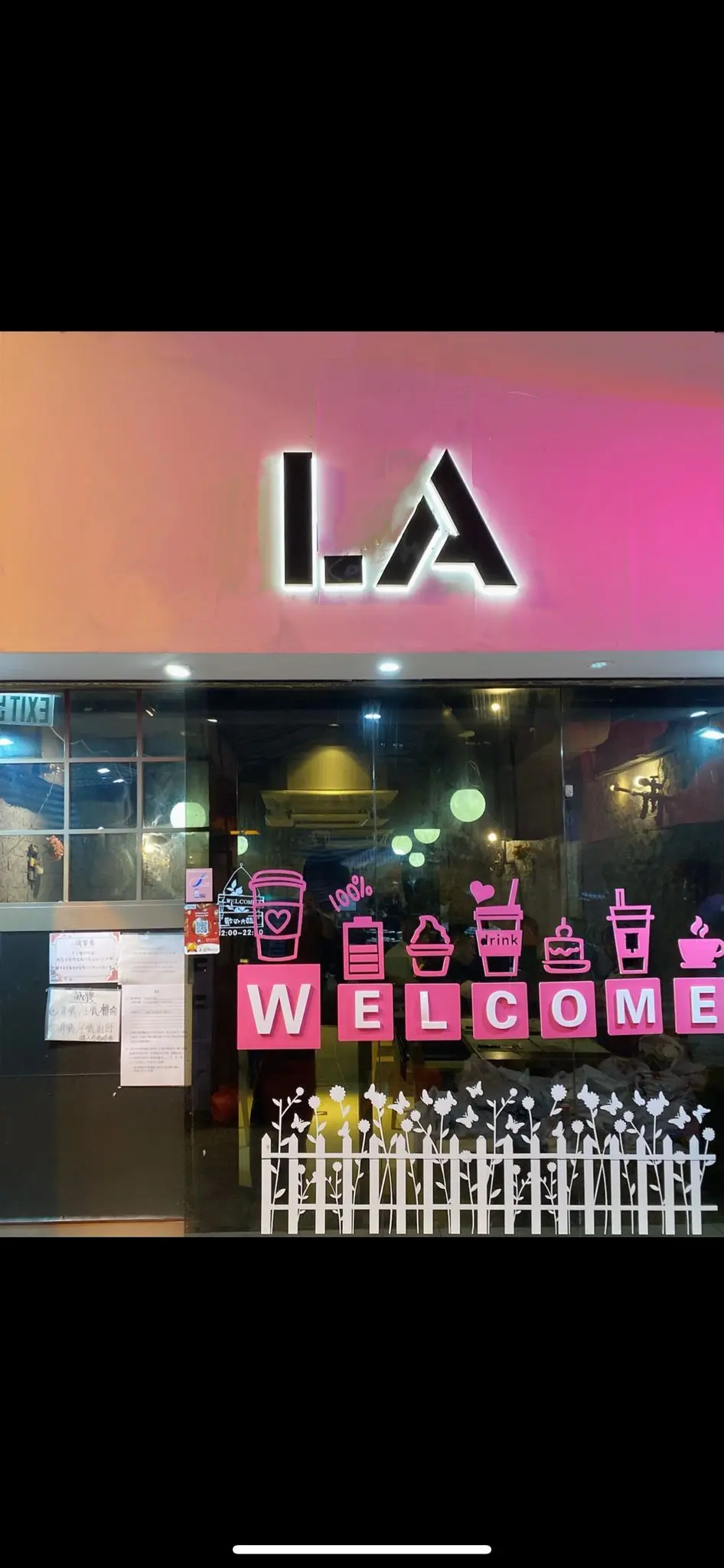 LA Restaurant & Dessert Bar