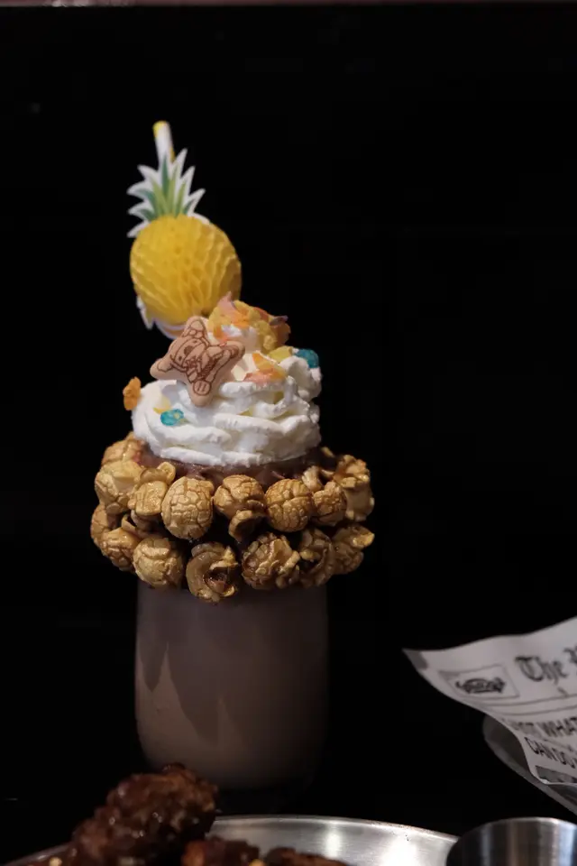 Fattie cookie chip milkshake