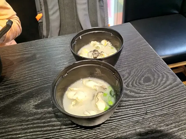 蠔微腥 少少苦味