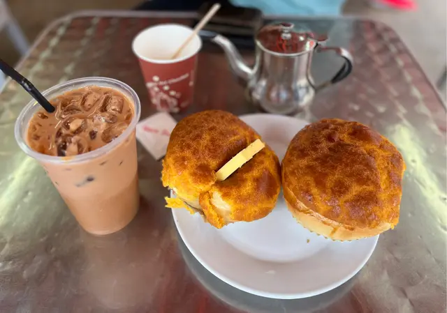 菠蘿油