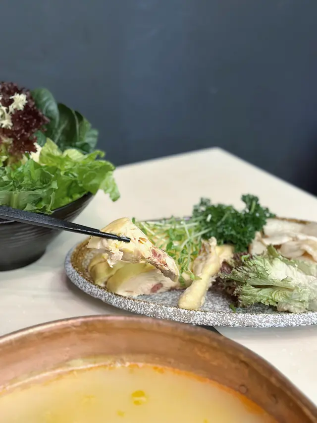 胡椒豬肚花膠雞鍋