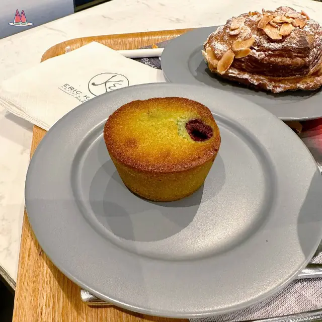 Pistachio & Rasberry Financier