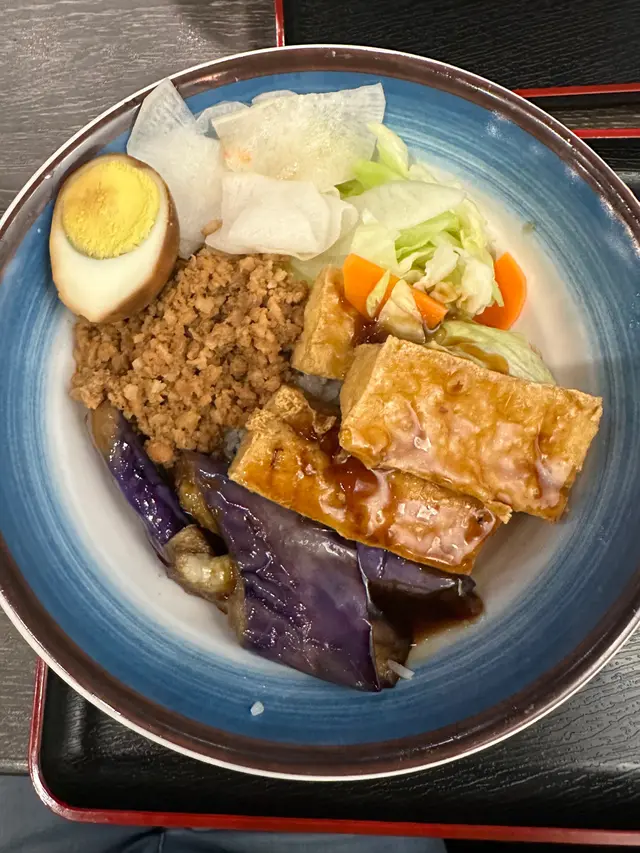 茄子豆腐肉燥飯