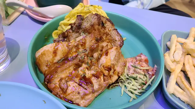 Double扒咖哩汁魚麵撈