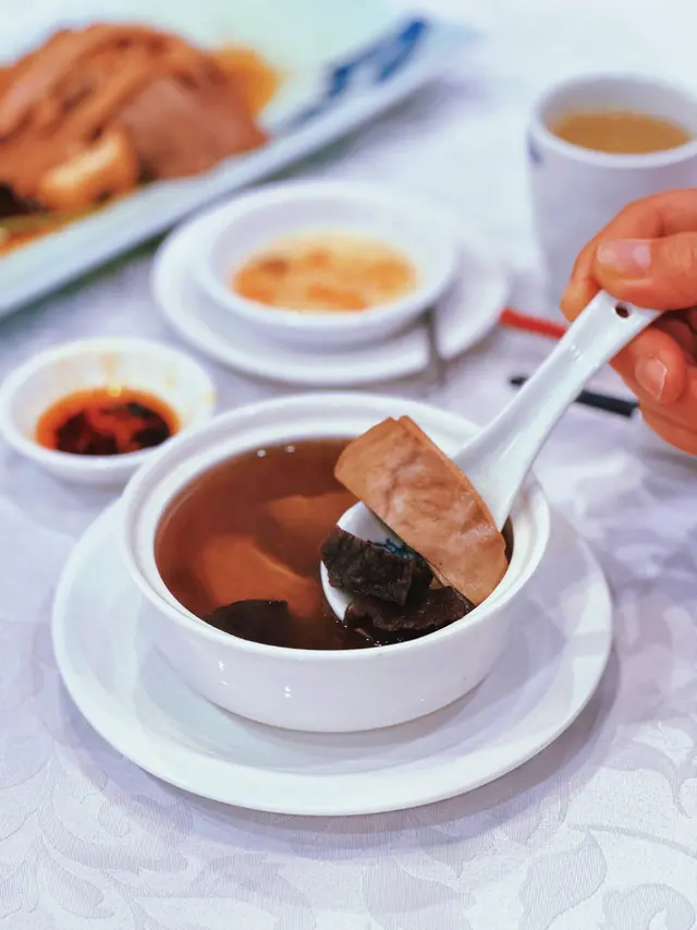 20年老菜甫燉鮮豬肚